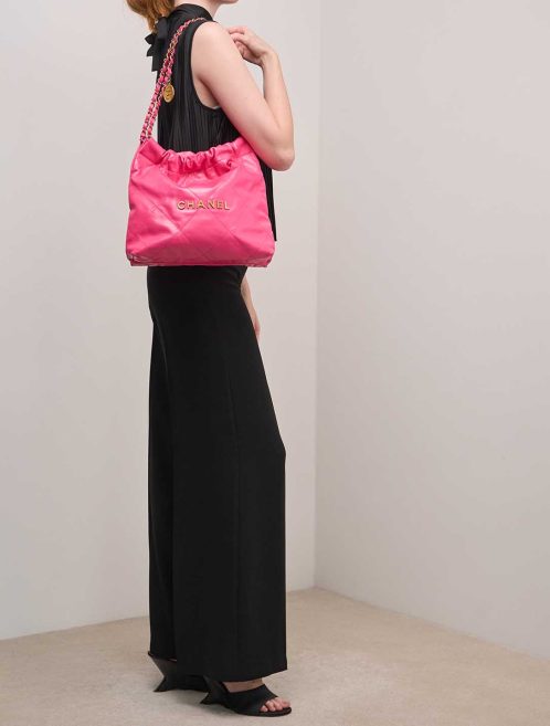 Chanel 22 Medium Hot Pink on Model | Sell your designer bag