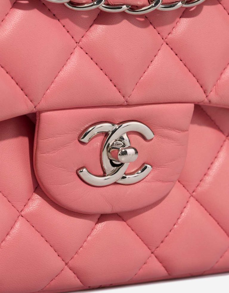 Chanel Timeless Jumbo Lamb Pink Closing System | Sell your designer bag