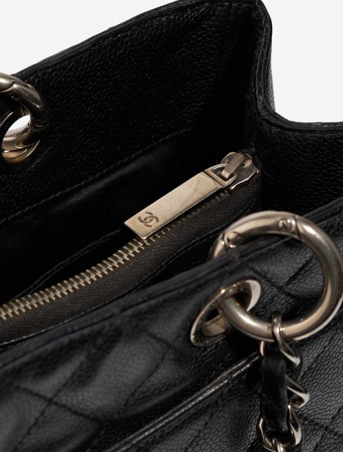 Chanel Shopping Tote GST Caviar Black Closing System | Sell your designer bag