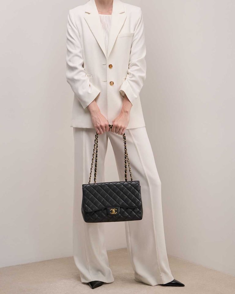 Chanel Timeless Jumbo Caviar Black Front | Sell your designer bag