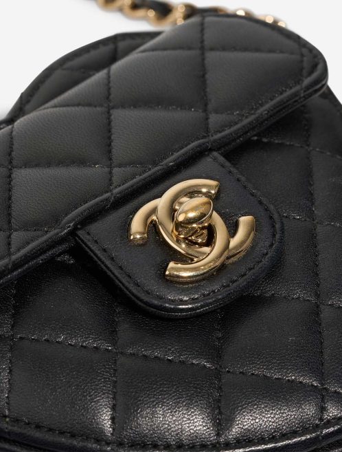 Chanel Timeless Heart Small Lamb Black Signs of wear | Sell your designer bag