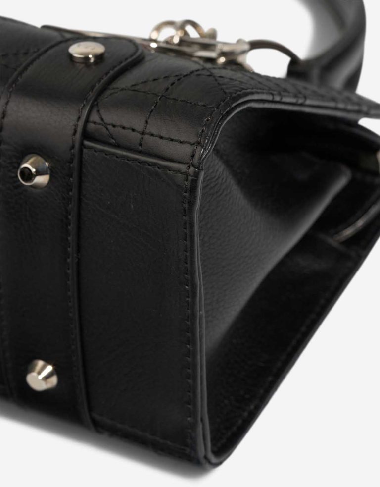 Dior Lady D-Joy Medium Calf Black Signs of wear | Sell your designer bag