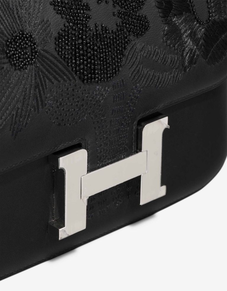 Hermès Constance Dancing Flowers 18 Swift Black Closing System | Sell your designer bag