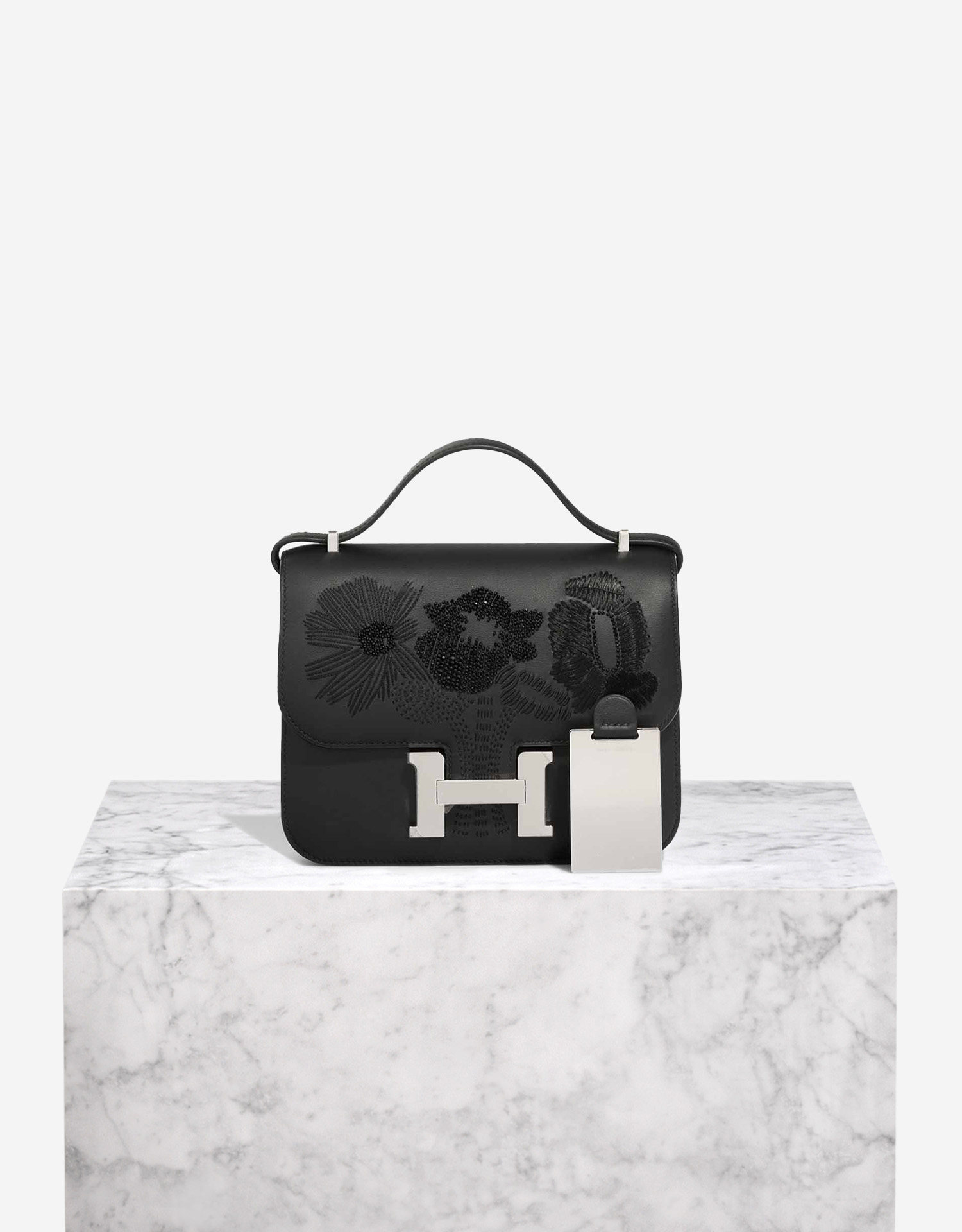 Hermès Constance Dancing Flowers 18 Swift Black | SACLÀB