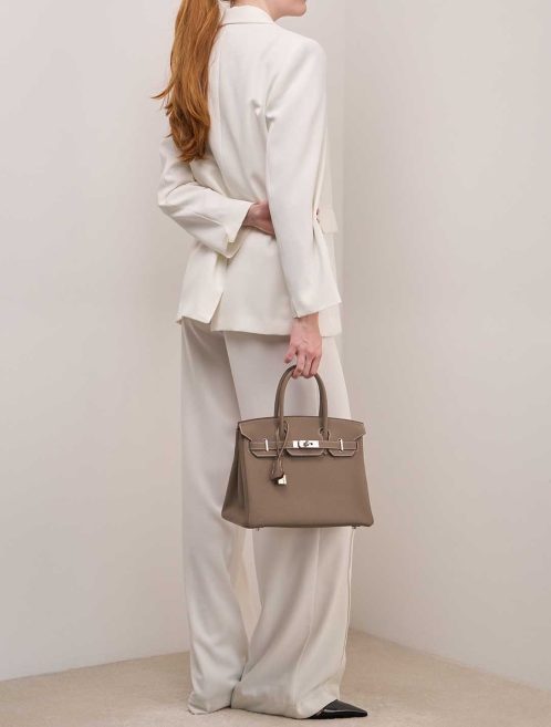 Hermès Birkin 30 Togo Étoupe on Model | Sell your designer bag