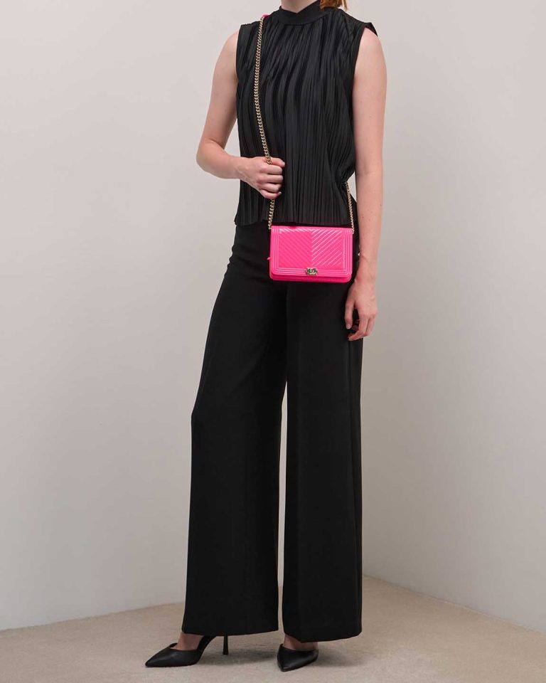 Chanel Boy Wallet On Chain Patent Hot Pink Front | Sell your designer bag