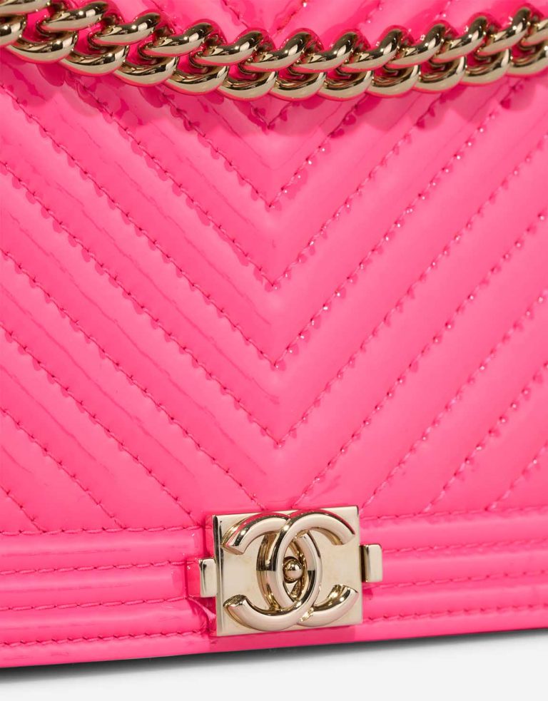 Chanel Boy Wallet On Chain Patent Hot Pink Closing System | Sell your designer bag