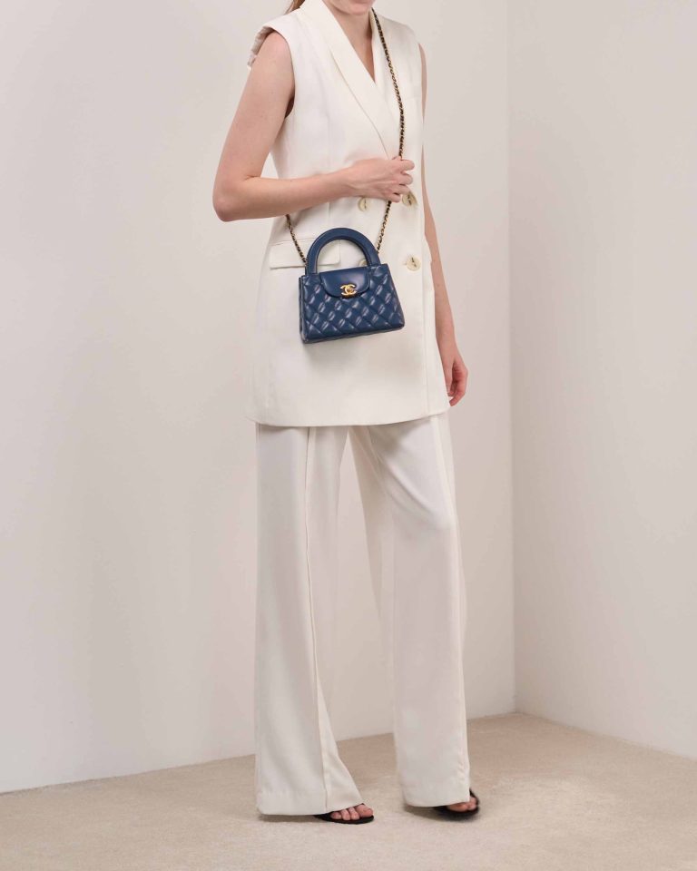 Chanel Kelly Medium Aged Calf Dark Blue Front | Sell your designer bag