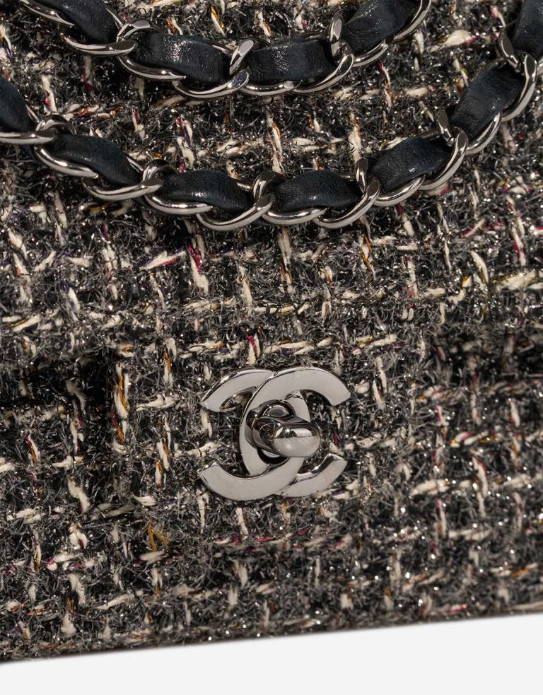 Chanel Timeless Medium Tweed Grey / Silver Closing System | Sell your designer bag