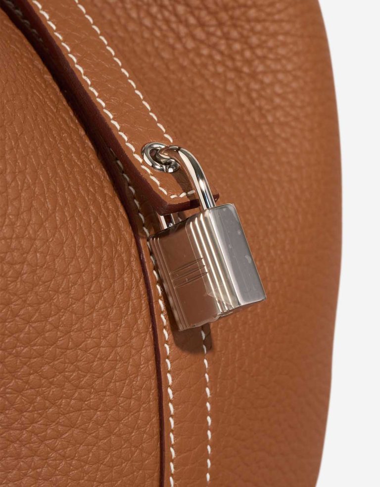 Hermès Picotin 22 Taurillon Clémence Gold Closing System | Sell your designer bag