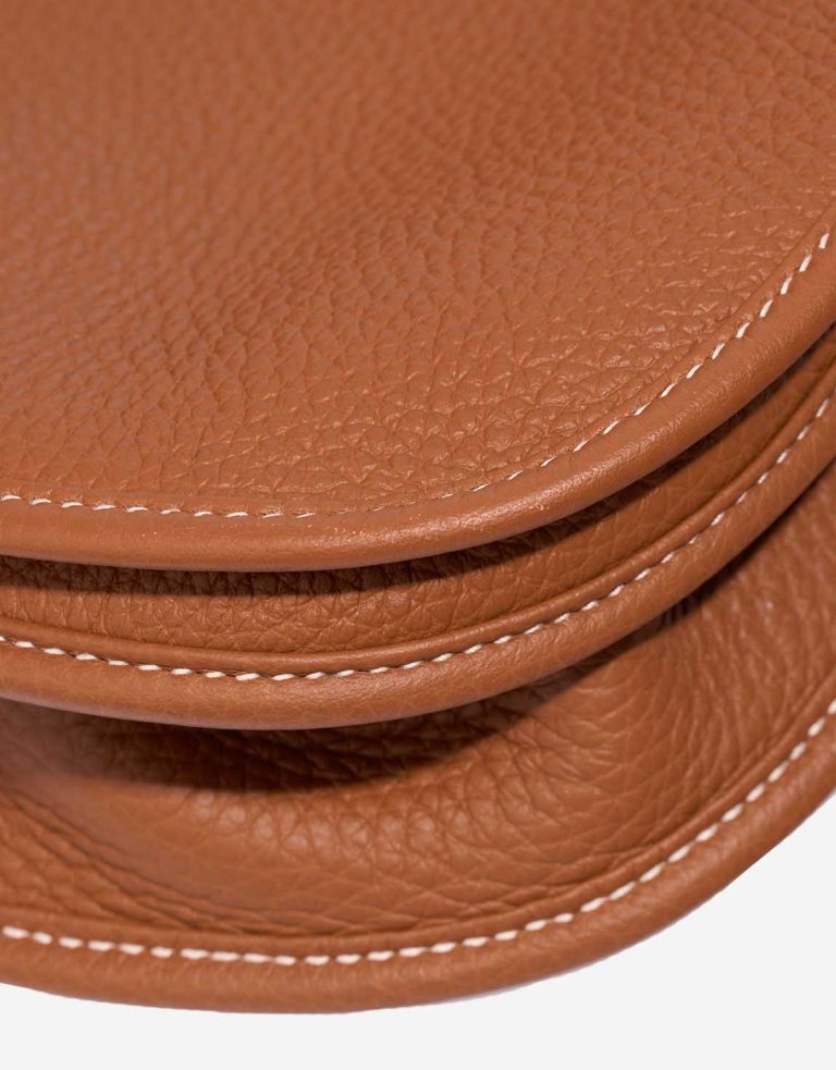 Hermès Evelyne 29 Taurillon Clémence Gold Signs of wear | Sell your designer bag