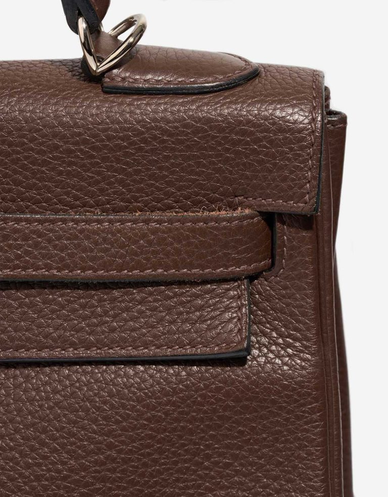 Hermès Kelly 32 Clémence Chocolat Signs of wear | Sell your designer bag