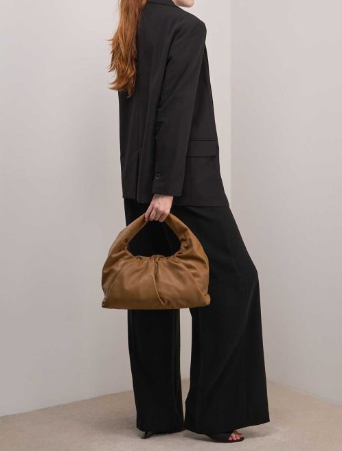 Bottega Veneta Pouch Large Lamb Brown on Model | Sell your designer bag