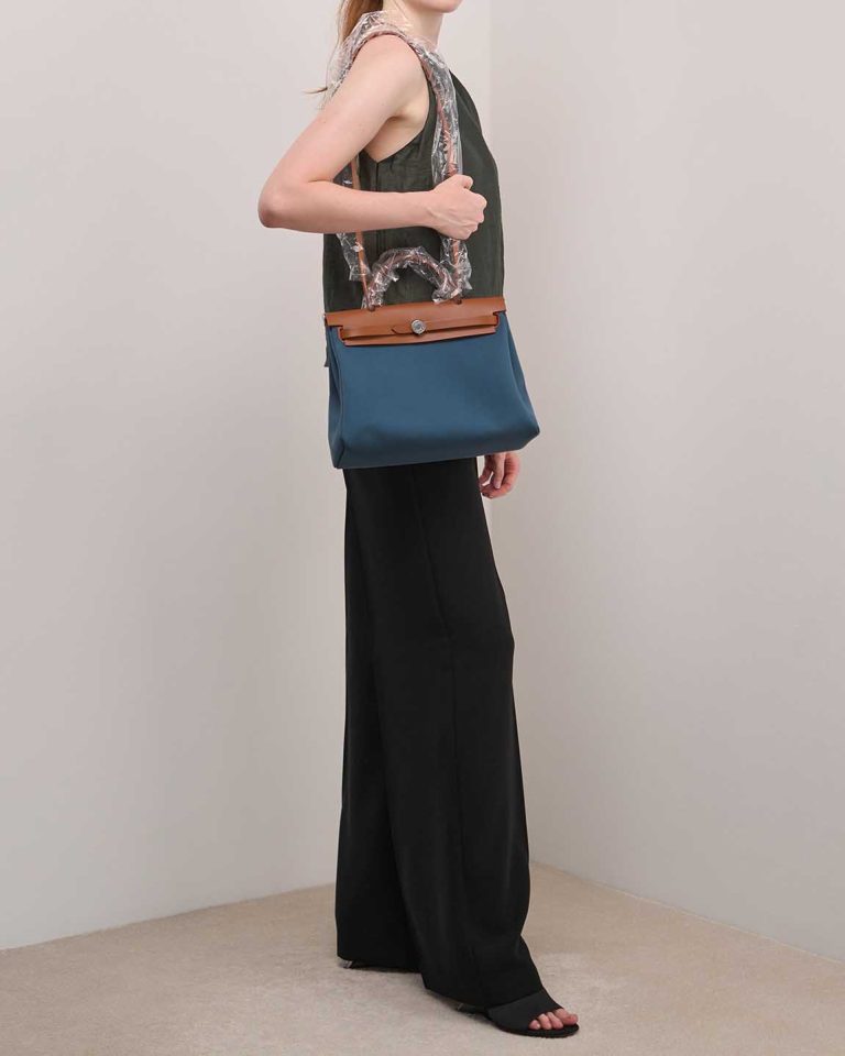 Hermès Herbag 31 Toile / Vache Hunter Bleu Tempete / Fauve Front | Sell your designer bag