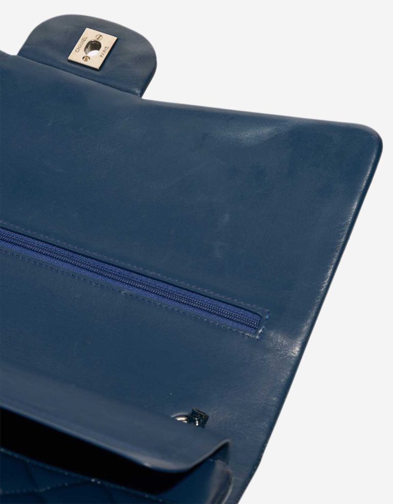 Chanel Timeless Maxi Patent Blue Signs of wear | Sell your designer bag