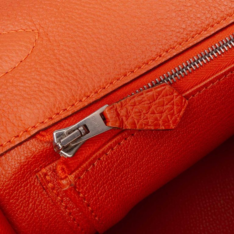 Hermès Kelly 40 Togo Orange H Signs of wear | Sell your designer bag