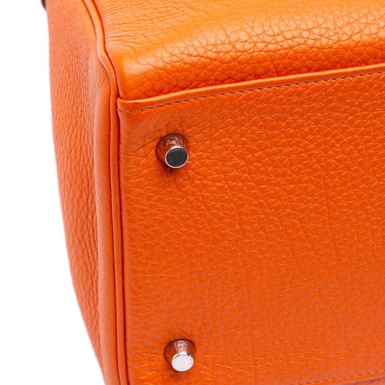 Hermès Kelly 40 Togo Orange H Signs of wear | Sell your designer bag