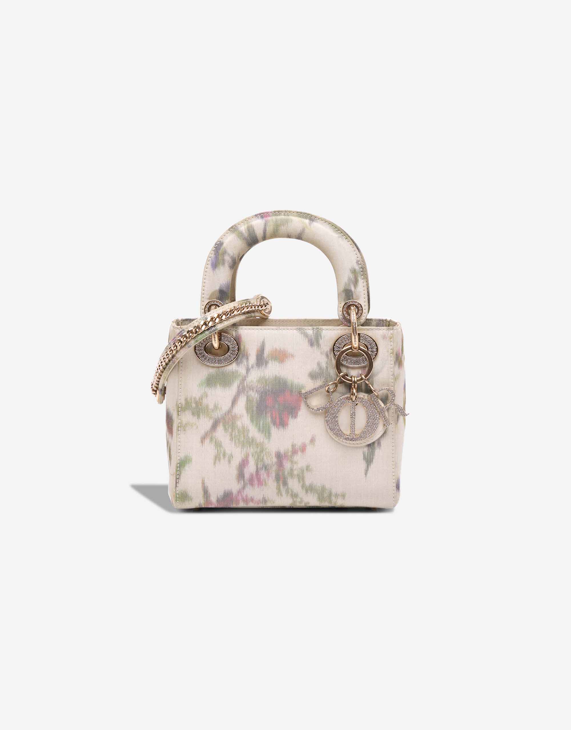 MQKG1Q54J4189E99_Dior_Lady_Min