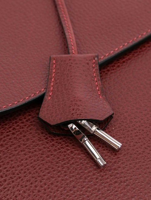 Hermès Dépêches 38 Togo Rouge H Closing System | Sell your designer bag