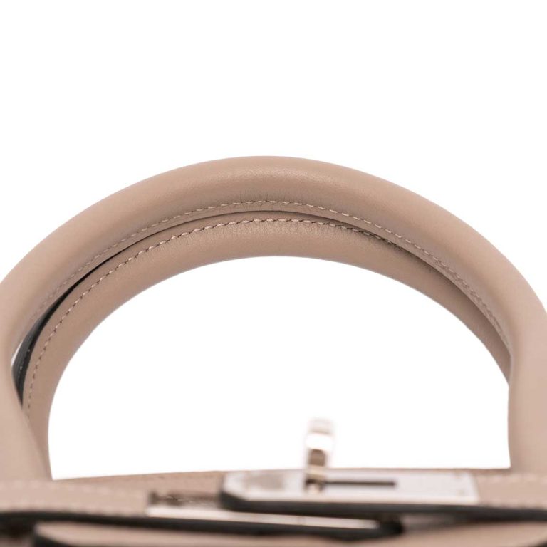 Hermès Birkin 35 Clémence Gris Tourterelle Signs of wear | Sell your designer bag