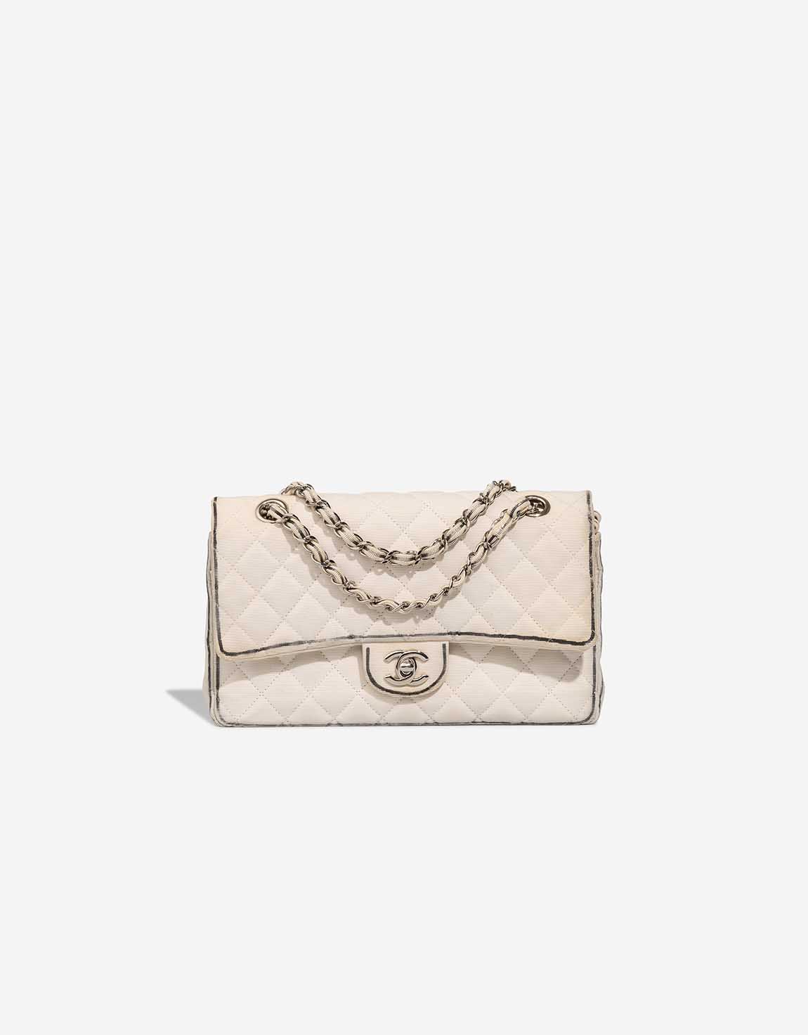 6662_Chanel_Timeless_Medium_Wh