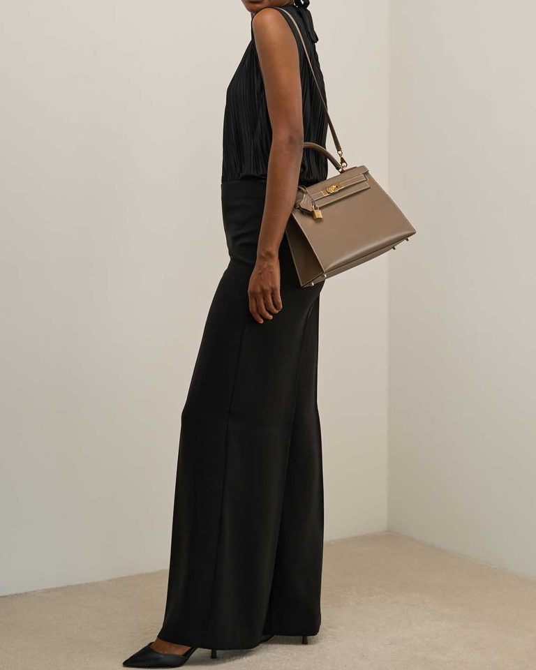 Hermès Kelly 28 Epsom Étoupe Front | Sell your designer bag