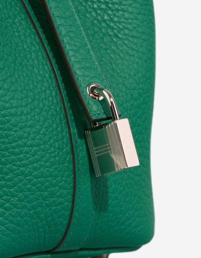 Hermès Picotin 18 Taurillon Clémence Vert Vertigo Closing System | Sell your designer bag