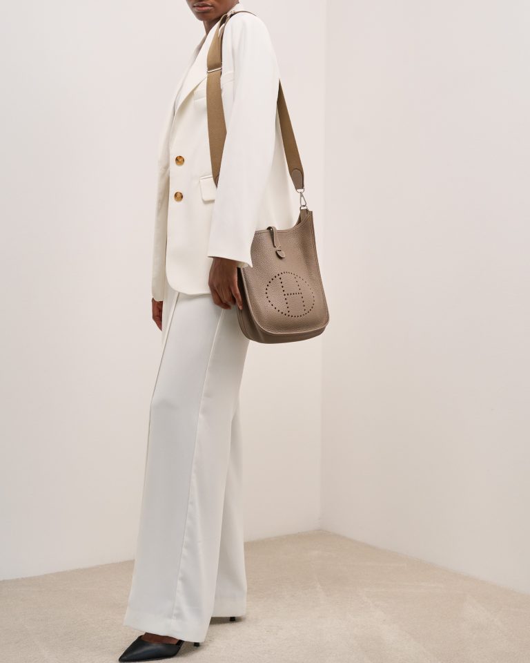 Hermès Evelyne 29 Taurillon Clémence Étoupe Front | Sell your designer bag