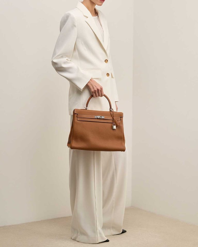 Hermès Kelly 35 Togo Gold Front | Sell your designer bag