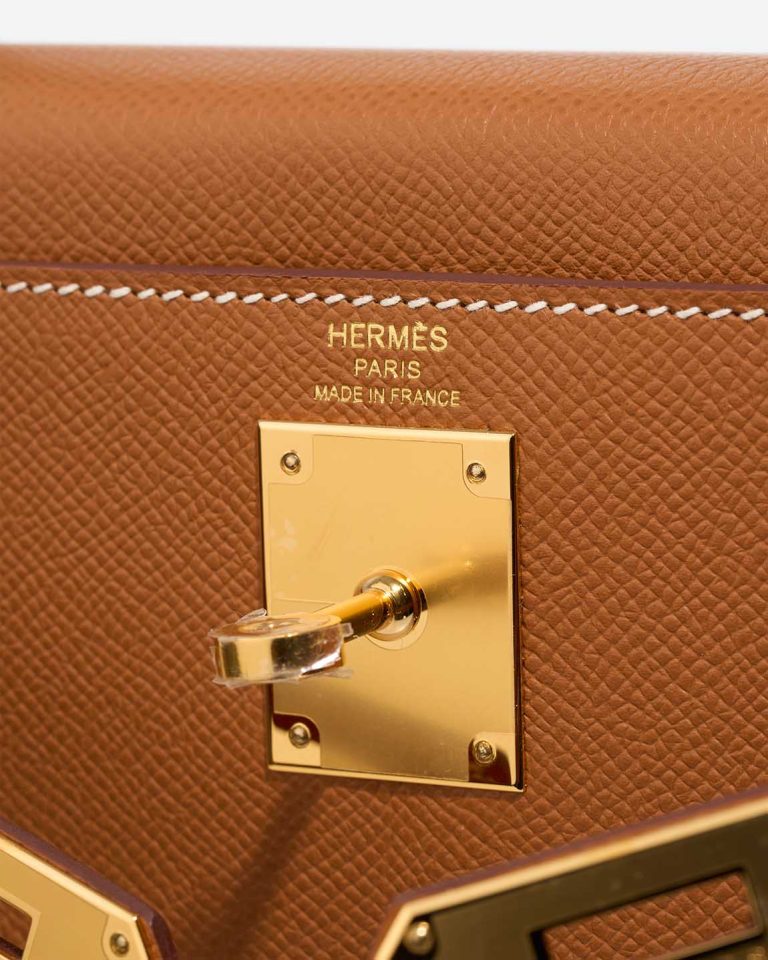 Hermès Kelly 28 Epsom Gold Logo | Sell your designer bag