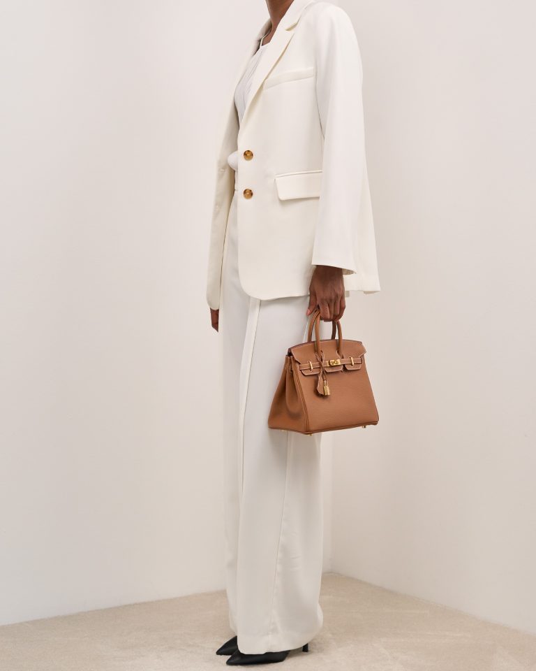 Hermès Birkin 25 Togo Gold Front | Sell your designer bag