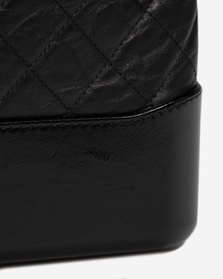 Chanel Gabrielle Large Aged Calf Black Signs of wear | Sell your designer bag