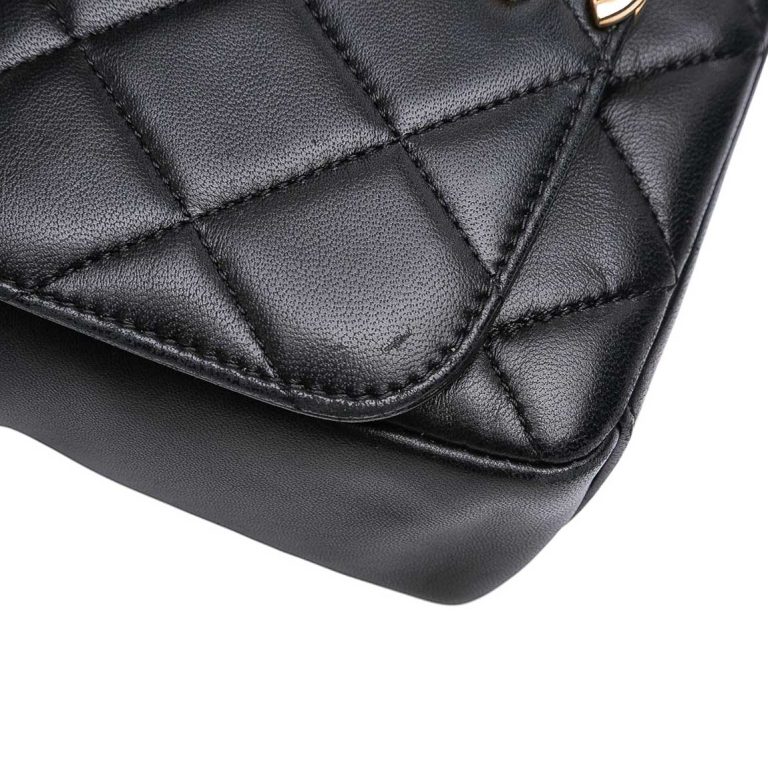 Chanel Timeless Medium Square Lamb Black Signs of wear | Sell your designer bag