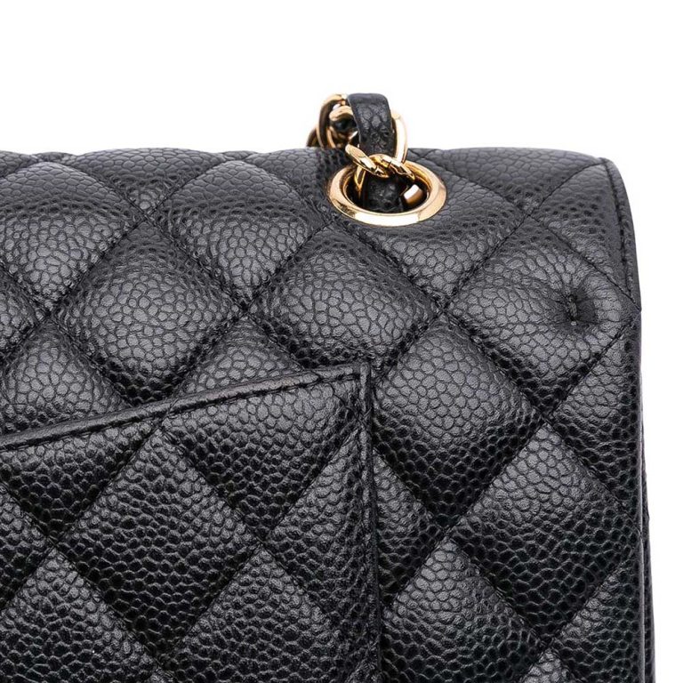 Chanel Timeless Medium Caviar Black Signs of wear | Sell your designer bag
