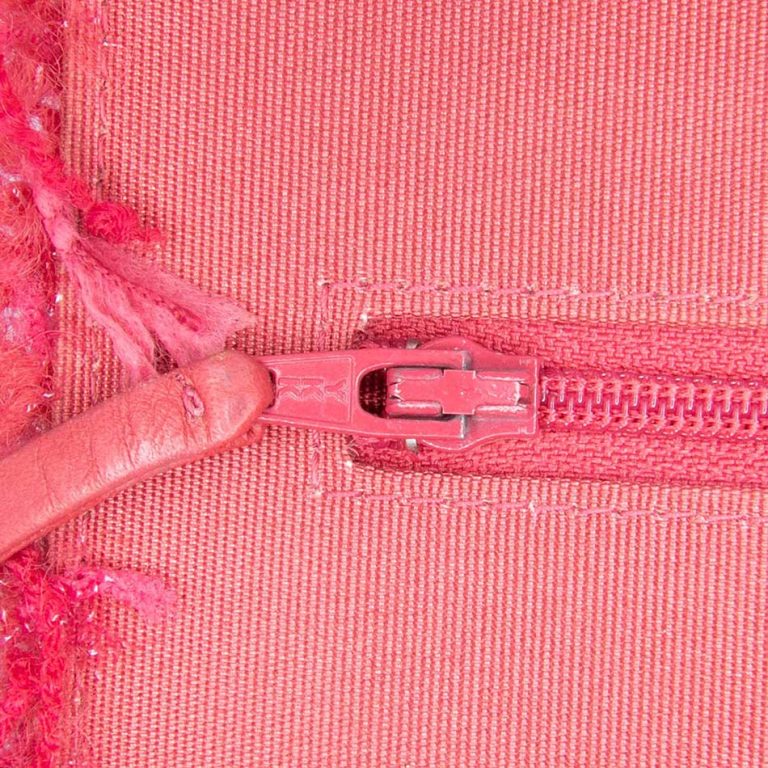 Chanel Wallet On Chain Tweed Pink / Red Signs of wear | Sell your designer bag