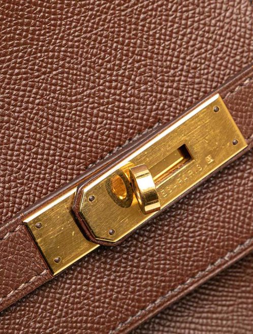 Hermès Birkin 40 Courchevel Marron Closing System | Sell your designer bag