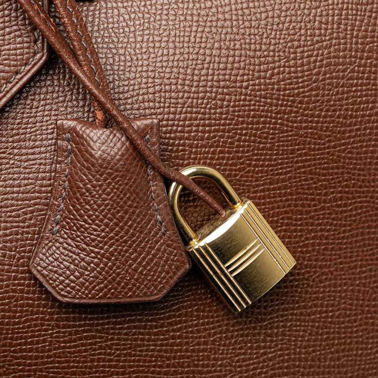 Hermès Birkin 40 Courchevel Marron Signs of wear | Sell your designer bag