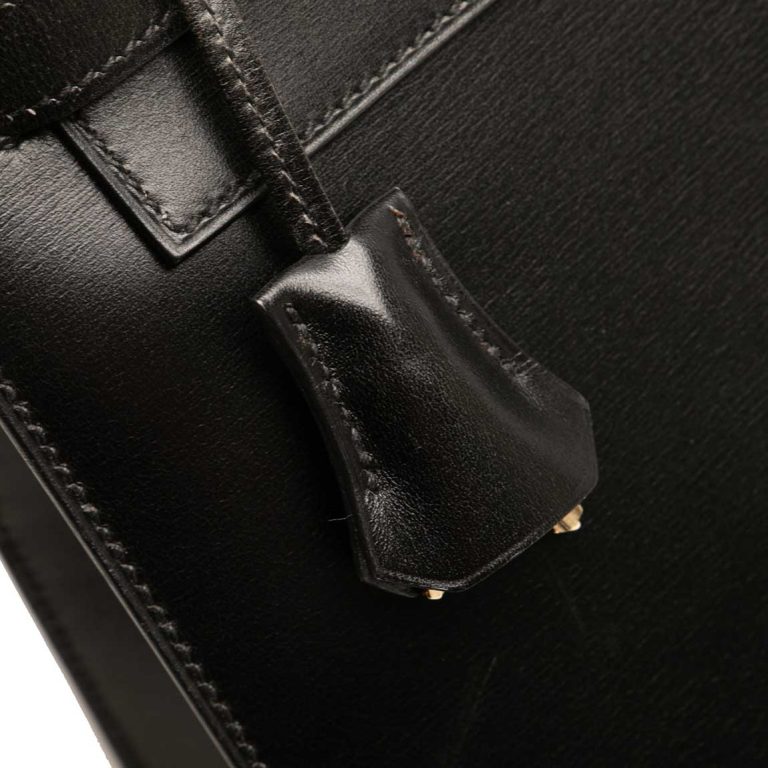 Hermès Kelly 32 Box Black Signs of wear | Sell your designer bag