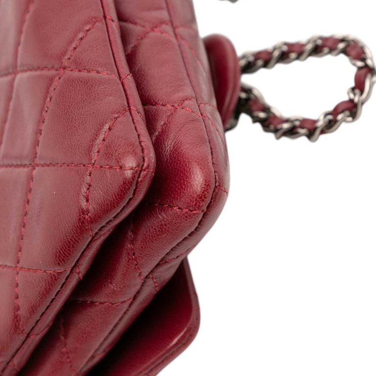 Chanel Flap Bag Mini Lamb Bordeaux Front | Sell your designer bag