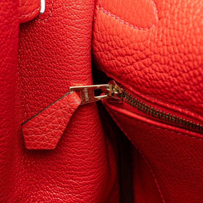 Hermès Kelly 35 Togo Géranium Signs of wear | Sell your designer bag
