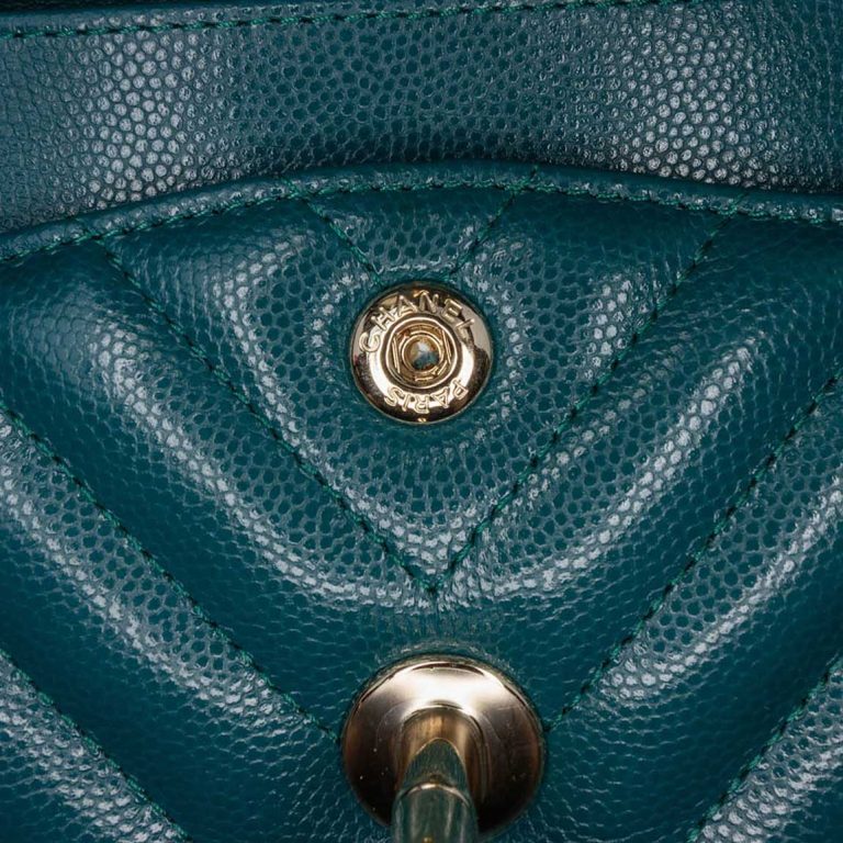 Chanel Timeless Small Caviar Water Green Signs of wear | Sell your designer bag