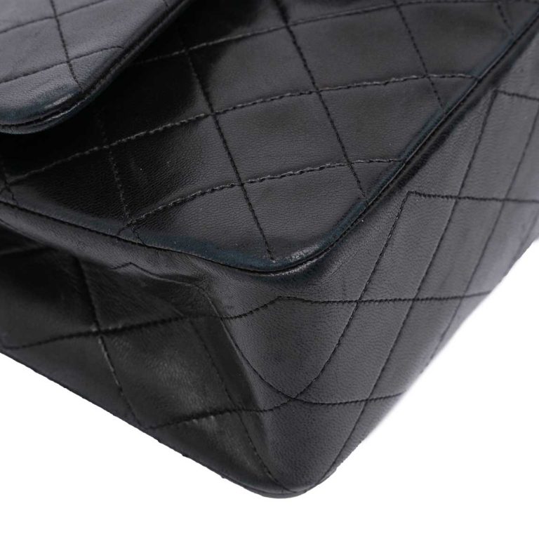 Chanel Timeless Medium Lamb Black Signs of wear | Sell your designer bag