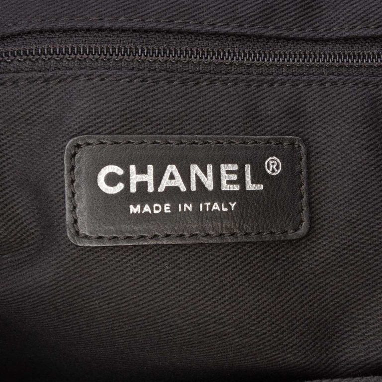 Chanel Shopping Tote Large Caviar Black Logo | Sell your designer bag