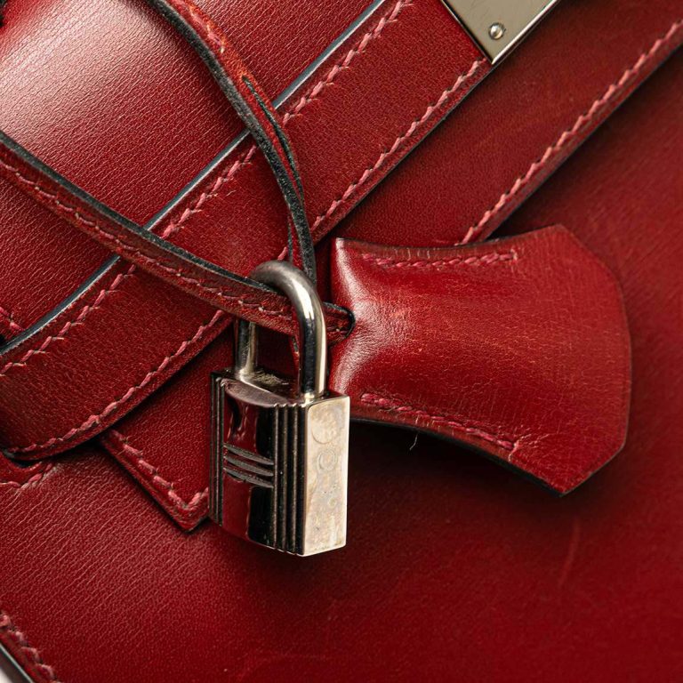 Hermès Kelly 28 Box Rouge H Signs of wear | Sell your designer bag