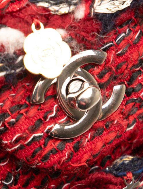 Chanel Timeless Small Tweed Red Closing System | Sell your designer bag