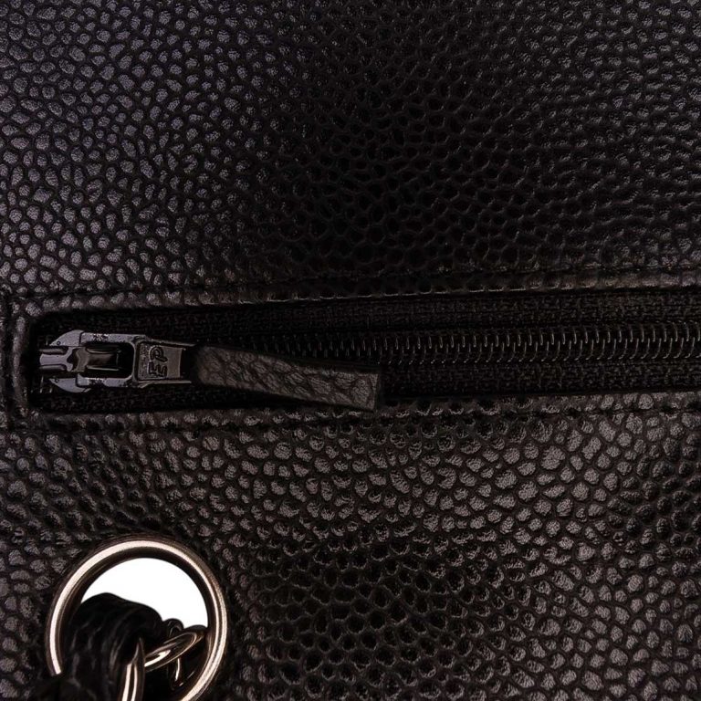 Chanel Timeless Medium Caviar Black Signs of wear | Sell your designer bag