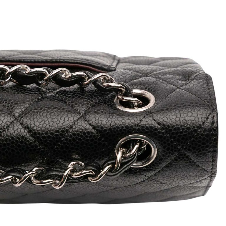 Chanel Timeless Medium Caviar Black Signs of wear | Sell your designer bag