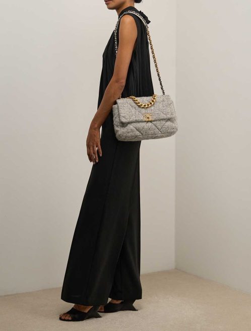 Chanel 19 Flap Bag Felt / Lamb Grey on Model | Sell your designer bag