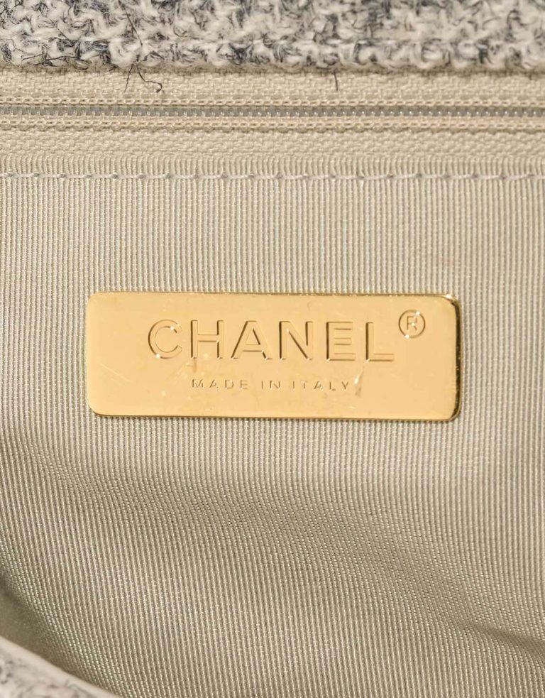 Chanel 19 Flap Bag Felt / Lamb Grey Logo | Sell your designer bag