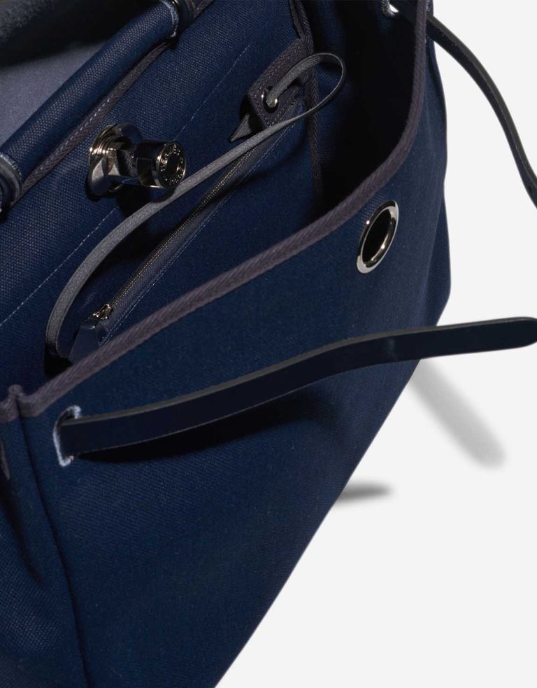 Hermès Herbag 39 Vache Hunter / Toile Bleu Indigo / Bleu Marine Inside | Sell your designer bag